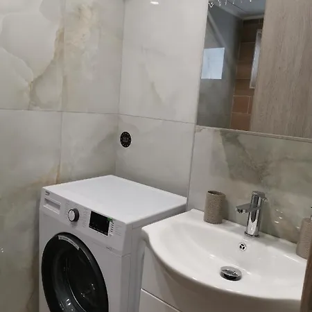 Skg Deluxe Thessaloniki