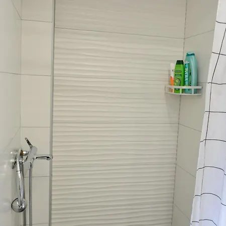 Skg Deluxe סלוניקי